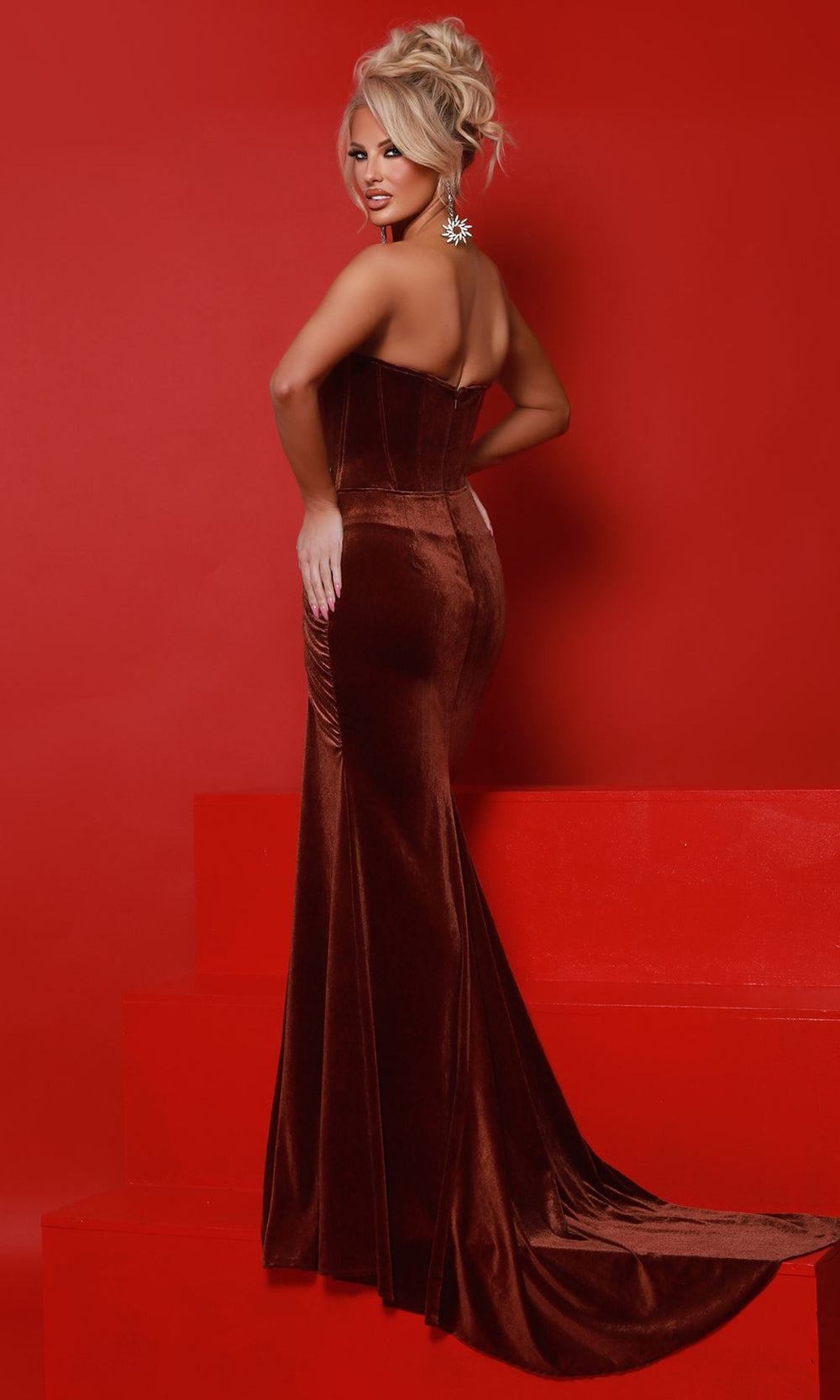 Johnathan Kayne 3174 - Semi-Sweetheart Ruched Sheath Gown Prom Dresses