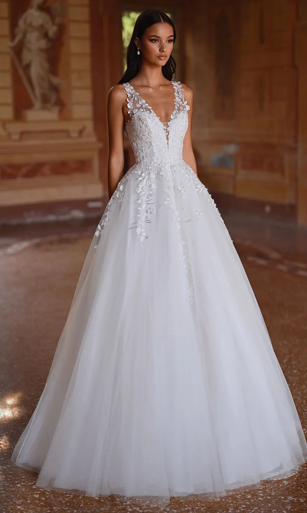 sheer lace and tulle ball gown wedding dress Corset Bodice Strapless Wedding Dress JB05361