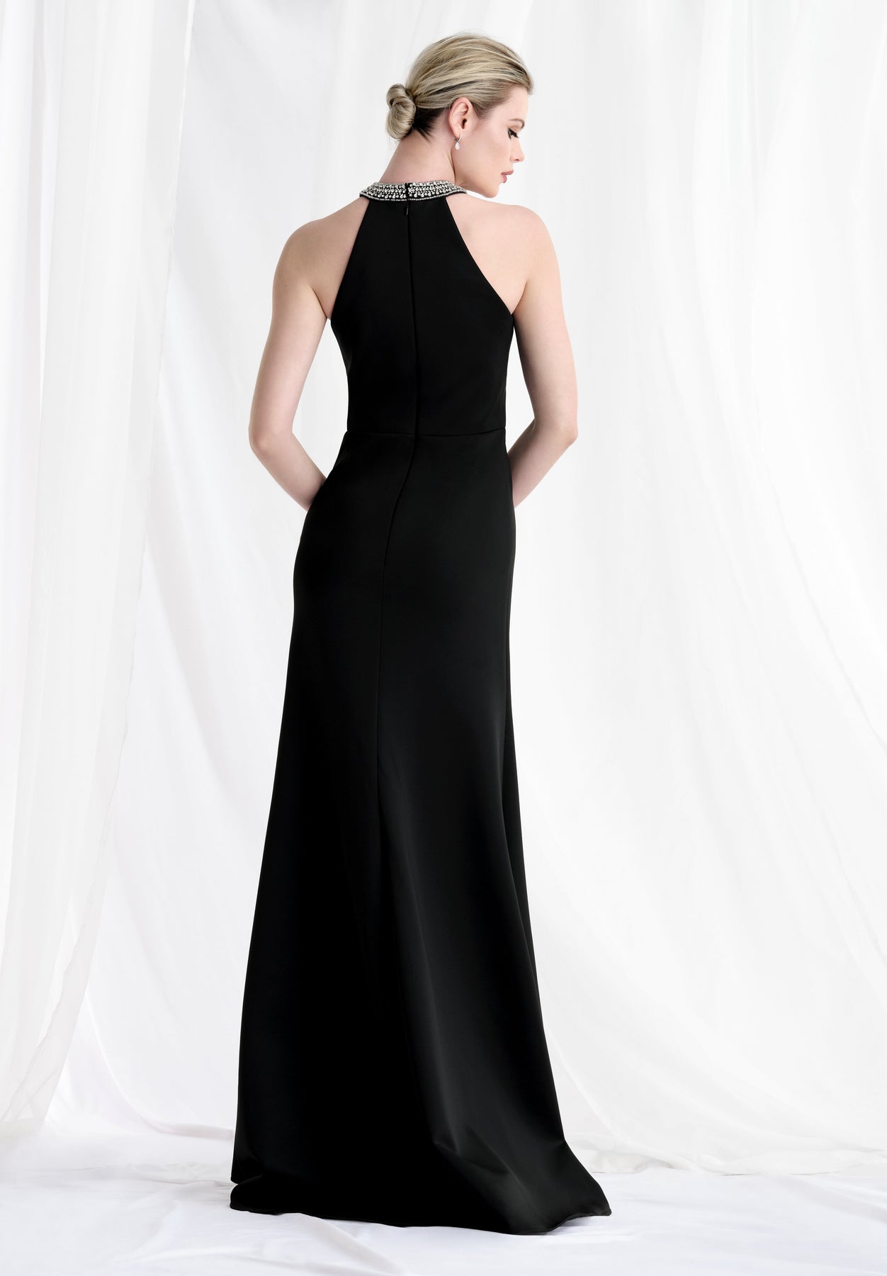 MGNY By Mori Lee 73171 - Halter Scuba Knit Gown with Slit Mother of the Bride Dresses