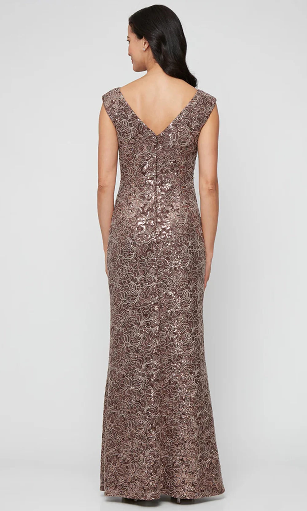 Alex Evenings 81122751 - Sleeveless Lace Gown with Ruffle Detail Formal Gowns