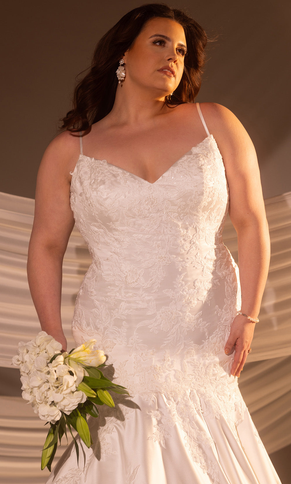 Rachel Allan RB3232 - Mermaid Skirt V-Neckline Wedding Gown Bridal Dresses