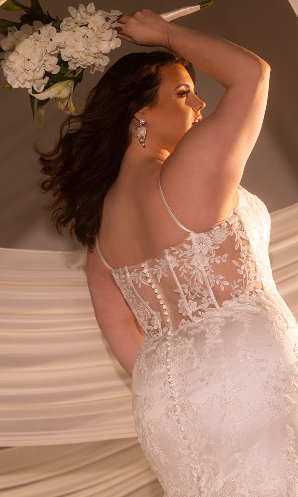 Rachel Allan RB3232 - Mermaid Skirt V-Neckline Wedding Gown Bridal Dresses