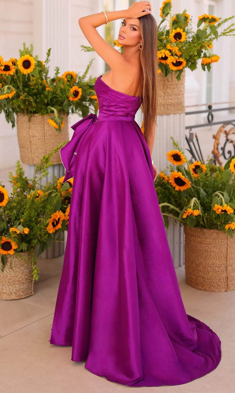 Clarisse 811167 - Strapless A-Line Evening Dress Prom Dresses
