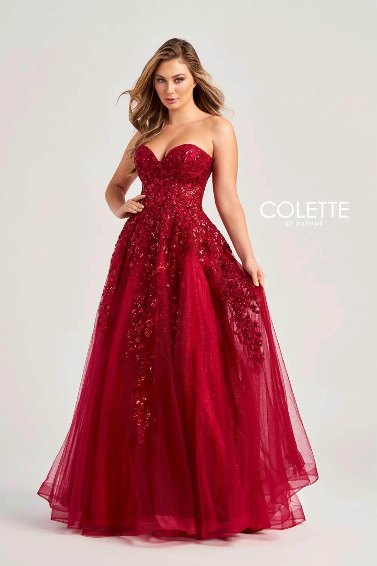 Colette By Daphne CL5136 - Applique Sweetheart Prom Dress
