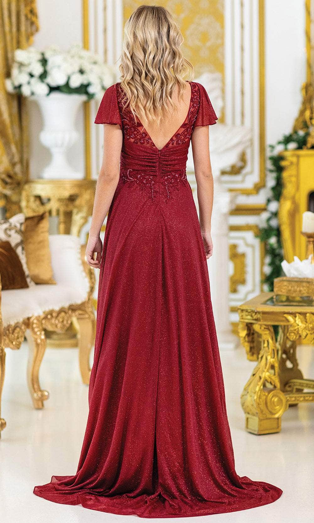 Dancing Queen 4496 - Embroidered Sweetheart Neckline Evening Gown Formal Gowns