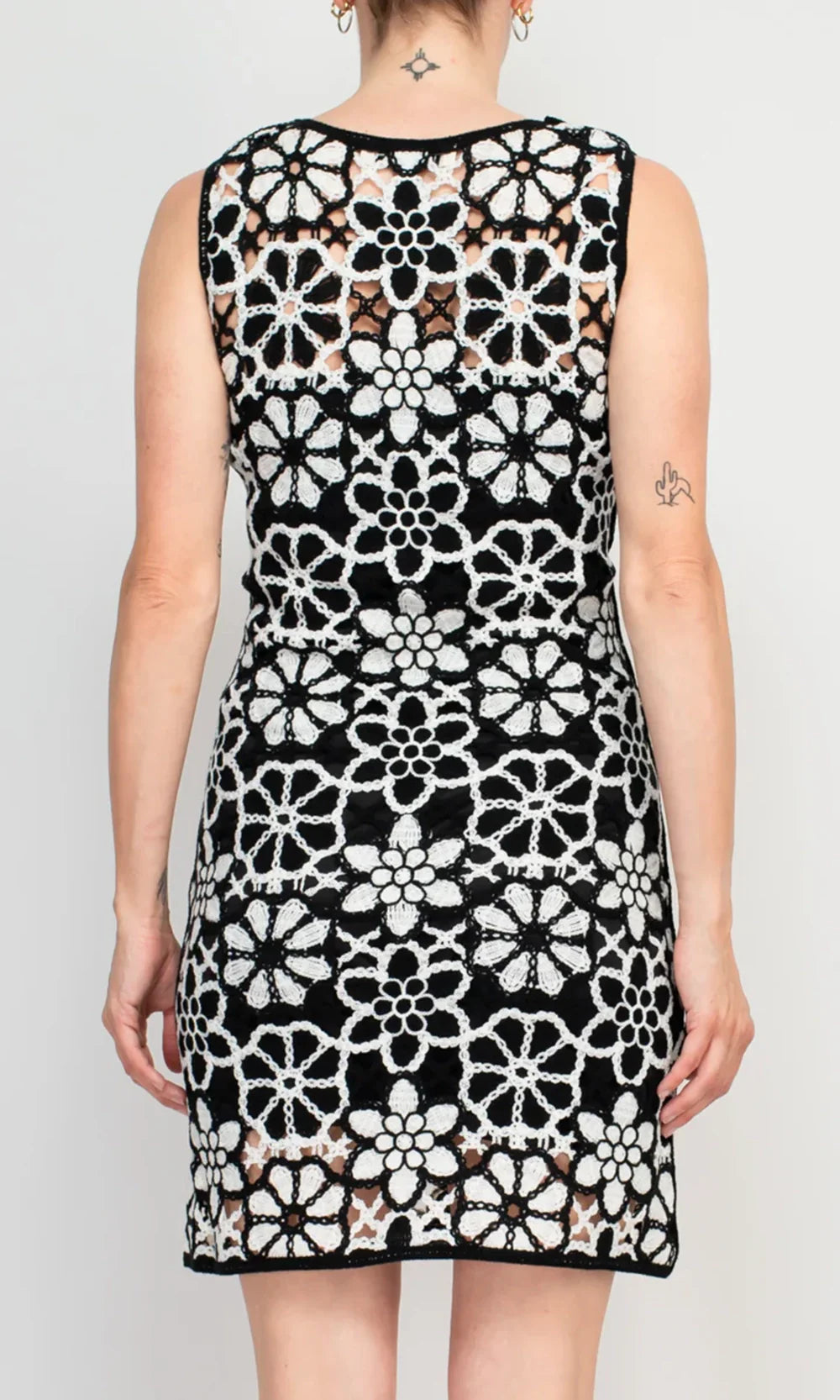 Taylor 6735M - Jewel Neck Floral Lace Mini Dress Cocktail Dresses