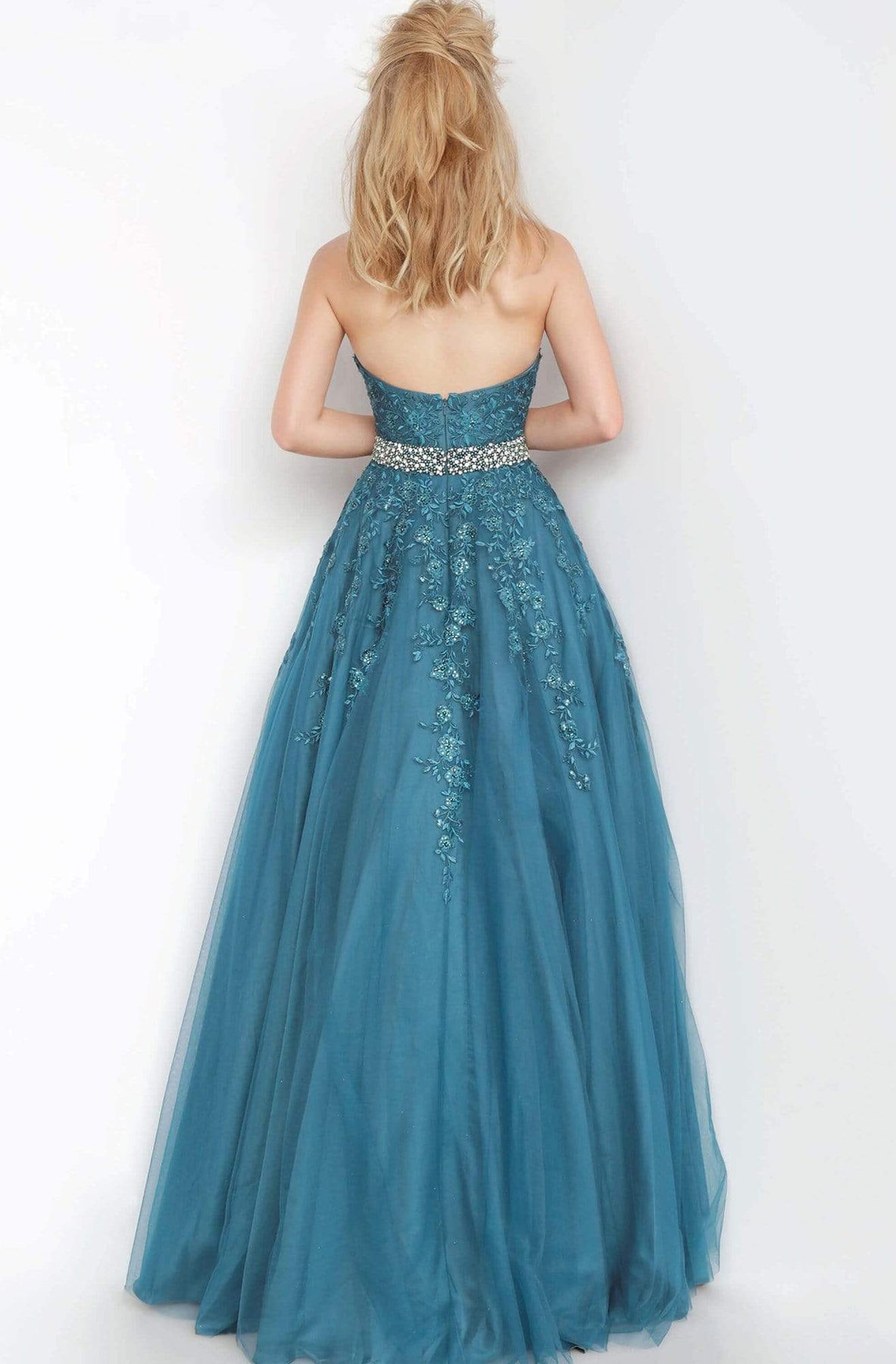 Jovani - JVN00923 Crystal-Beaded Embroidered A-Line Gown Prom Dresses