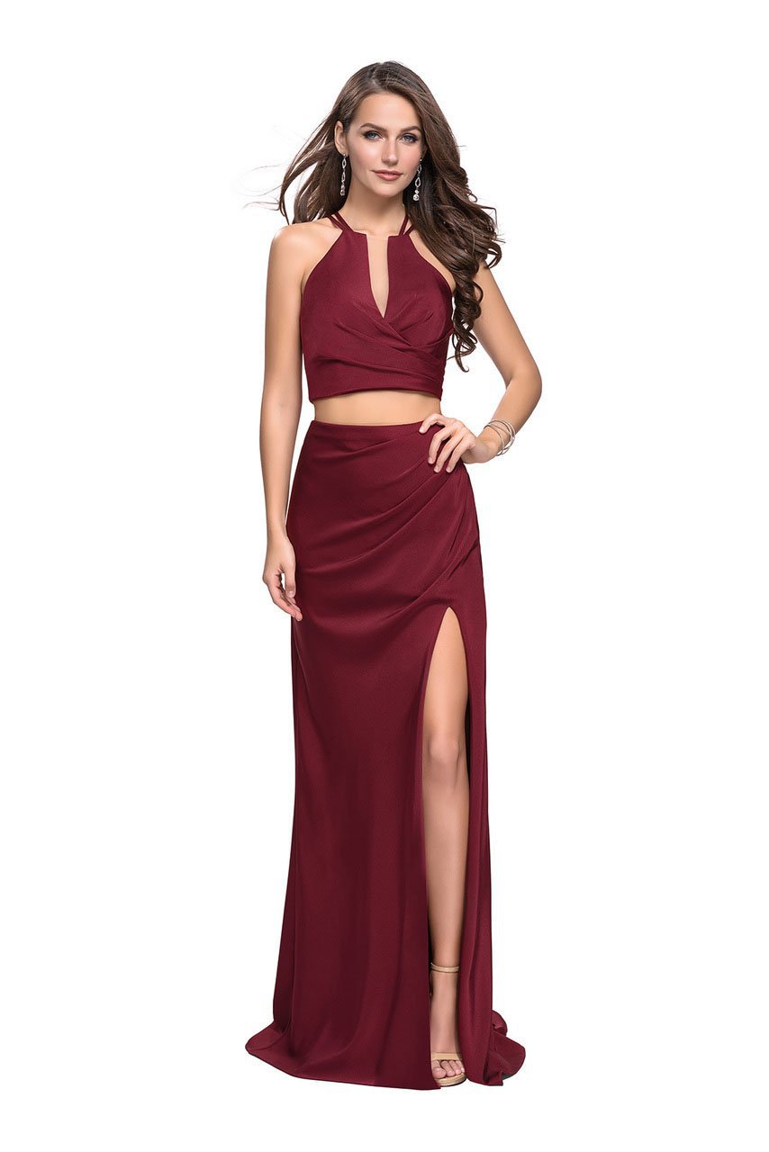 La Femme - 25731 Two Piece Deep V-neck Ruched Sheath Dress Special Occasion Dress 00 / Burgundy