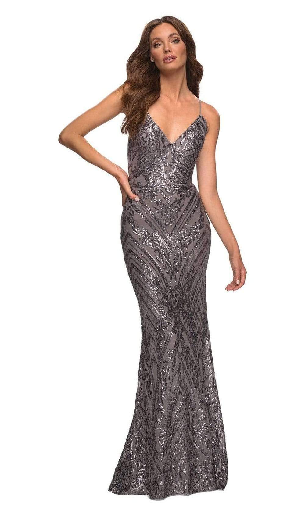 La Femme - 30496 Sequin-Ornate Long Gown Special Occasion Dress 00 / Gunmetal