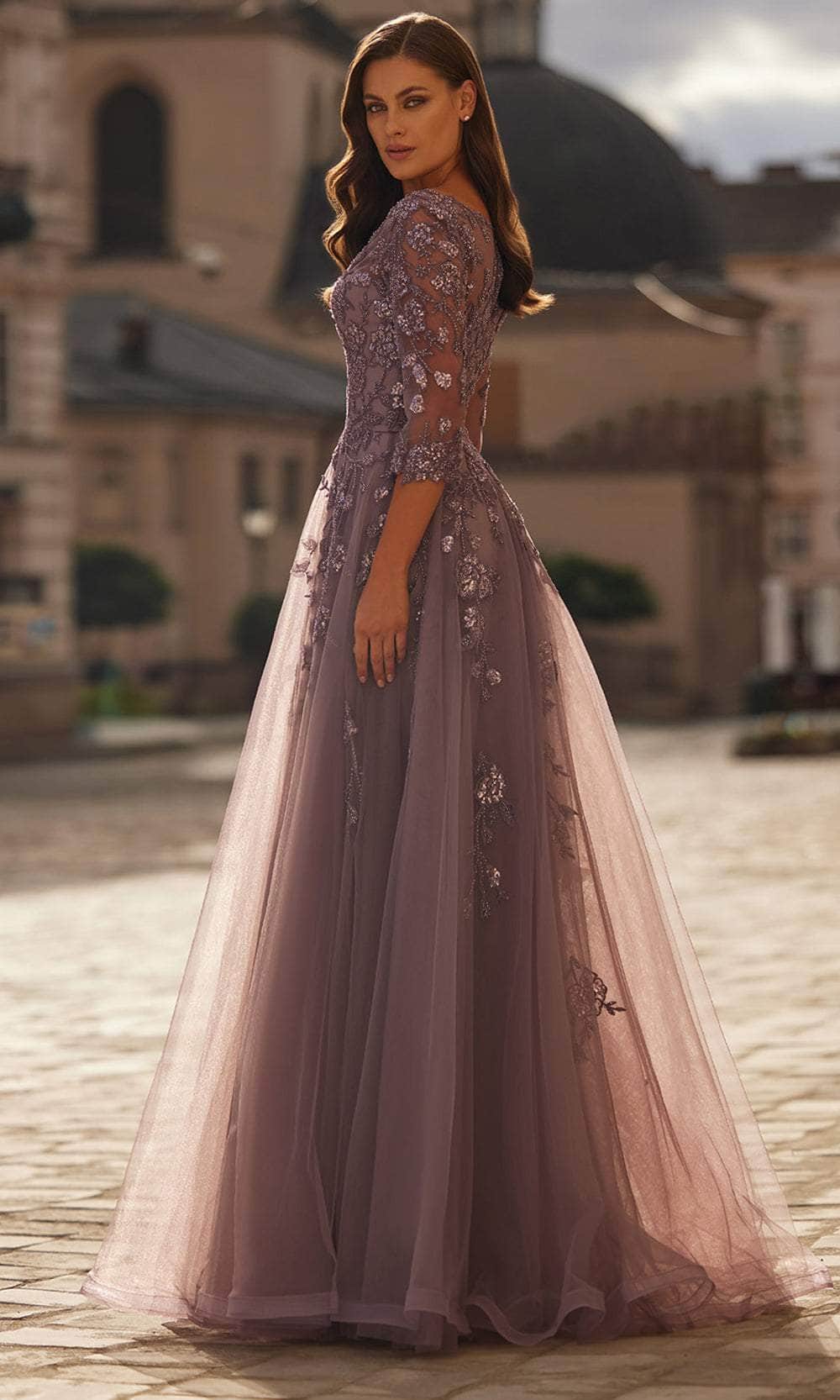 La Femme 32538 - Empire Waist Evening Dress Mother of the Bride Dresses