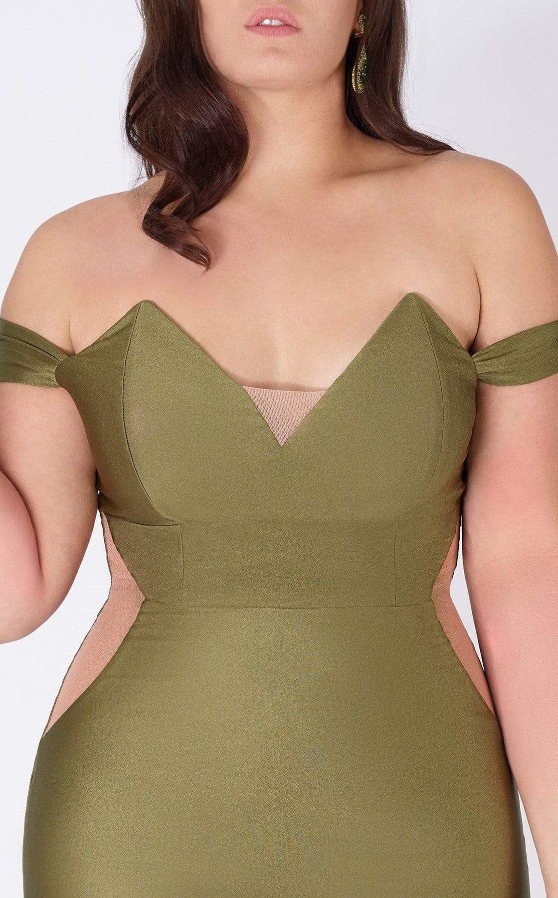 MNM COUTURE - L0044 Tapered V Neck Mermaid Gown Special Occasion Dress