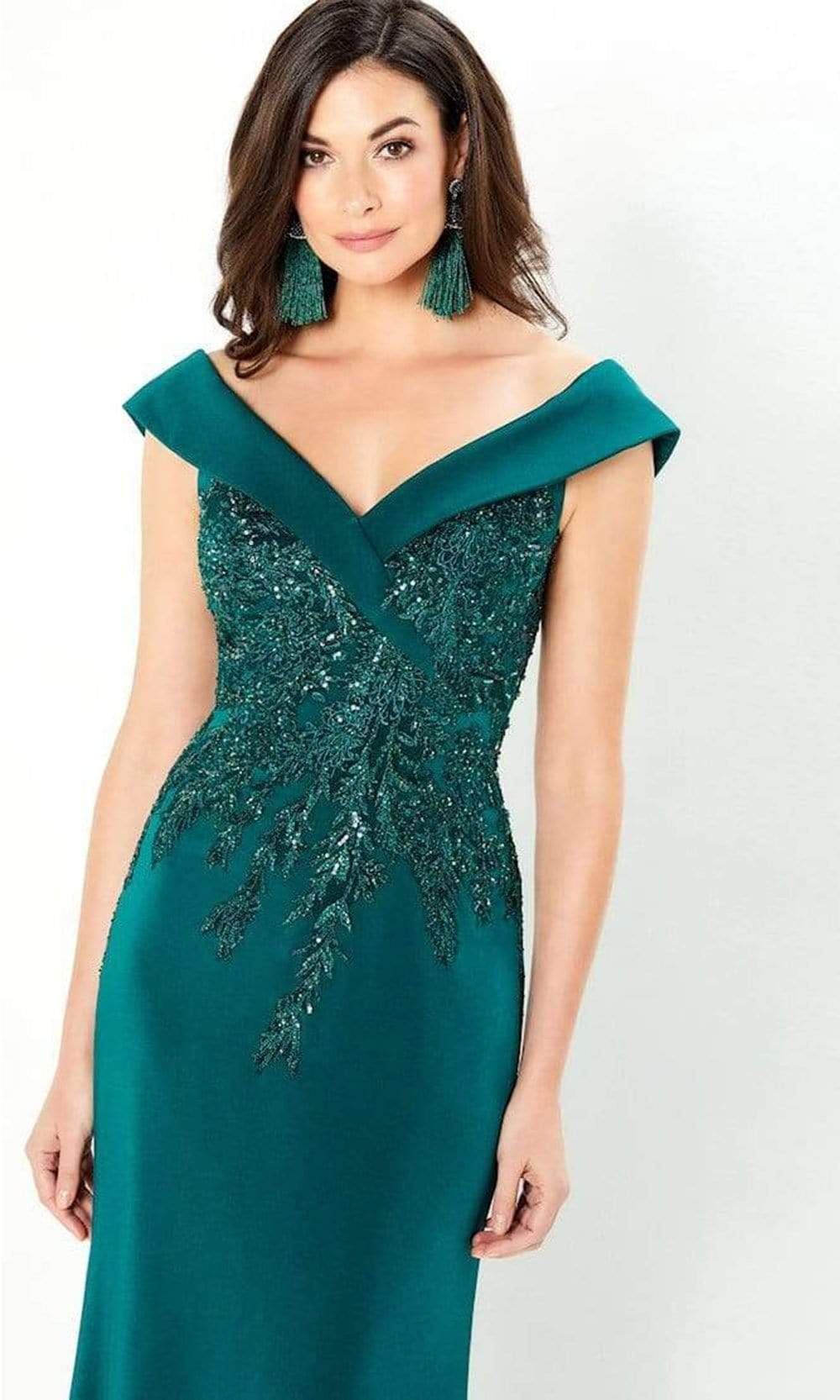 Montage by Mon Cheri - 220932 V-Neck Evening Dress Evening Dresses
