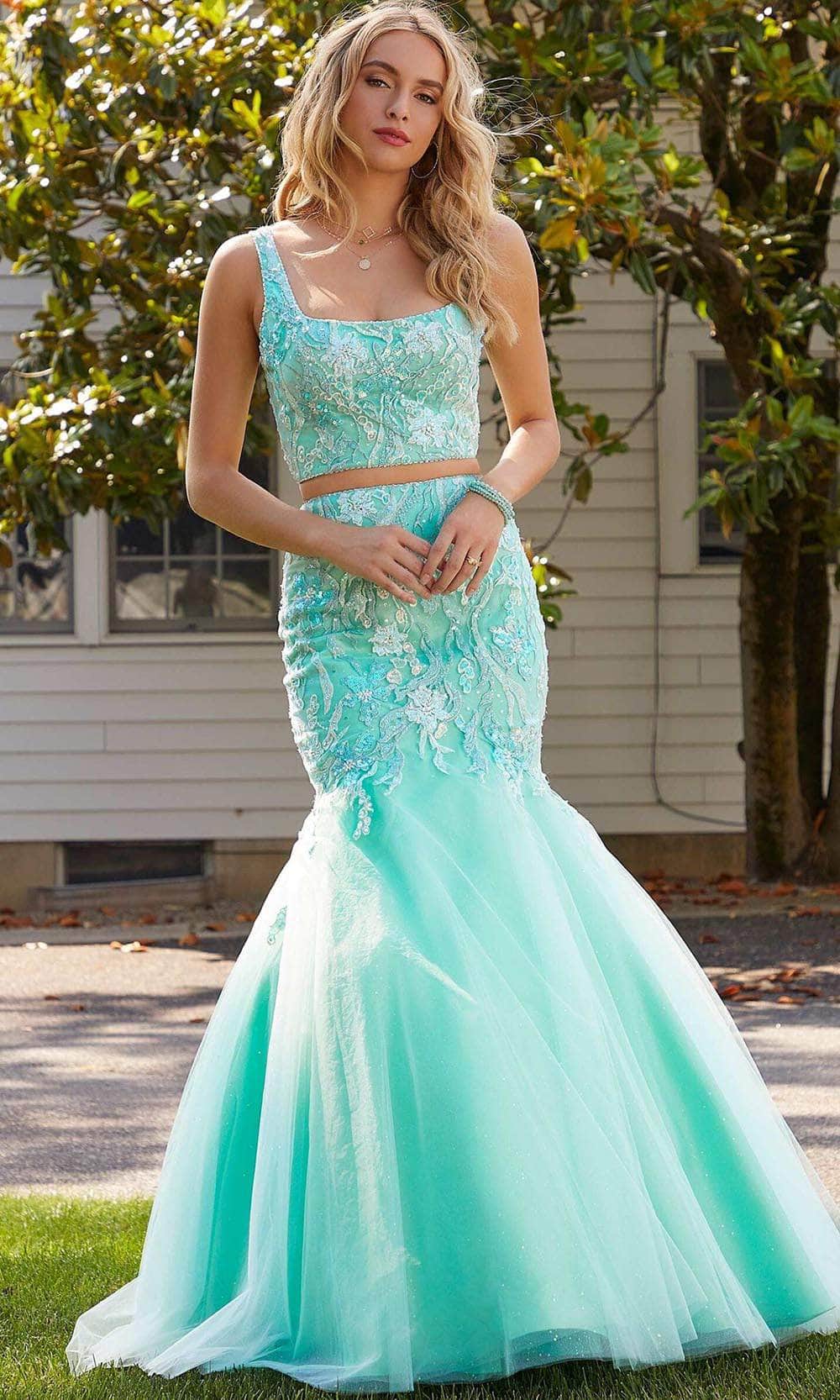 Mori Lee 47043 - Long Tulle Trumpet Dress - Two-Piece, Sleeveless, Sequins, Beads, Thin Waist Band, Zipper Closure, Sweep Train 00 / Bright Mint Mori Lee 47043 - Long Tulle Trumpet Dress - Two-Piece, Sleeveless, Sequins, Beads, Thin Waist Band, Zipper Closure, Sweep Train 00 / Bright Mint