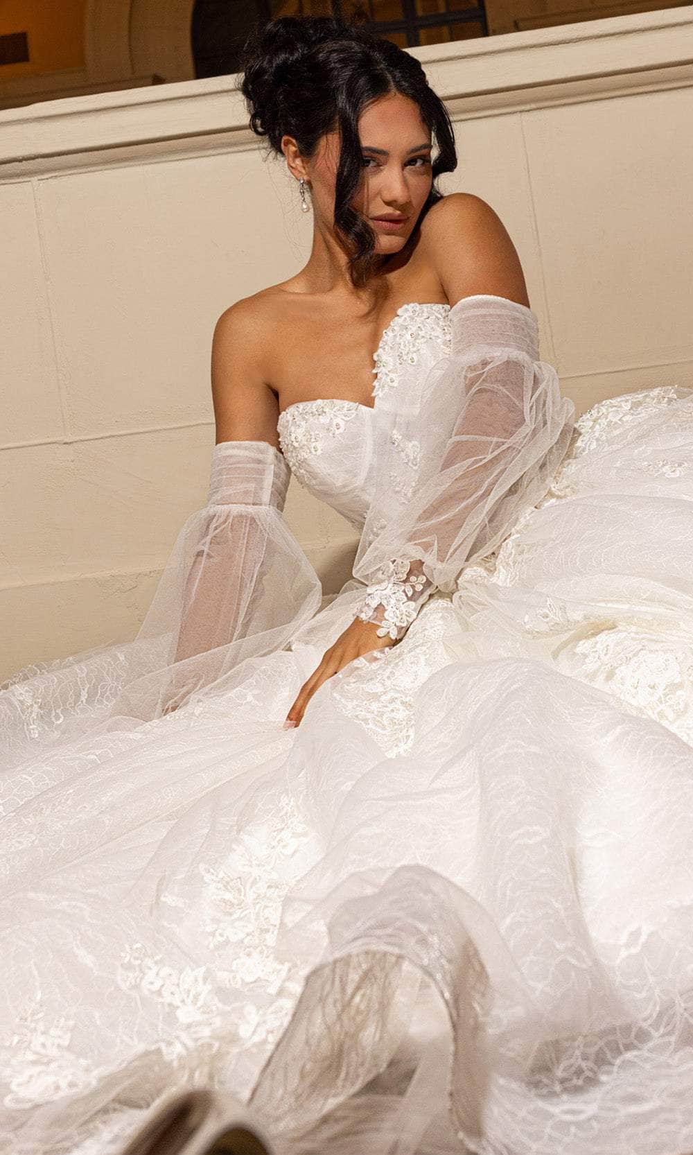 Rachel Allan RB6163 - Sweetheart Lace Ballgown with Detachable Sleeves Wedding Dresses