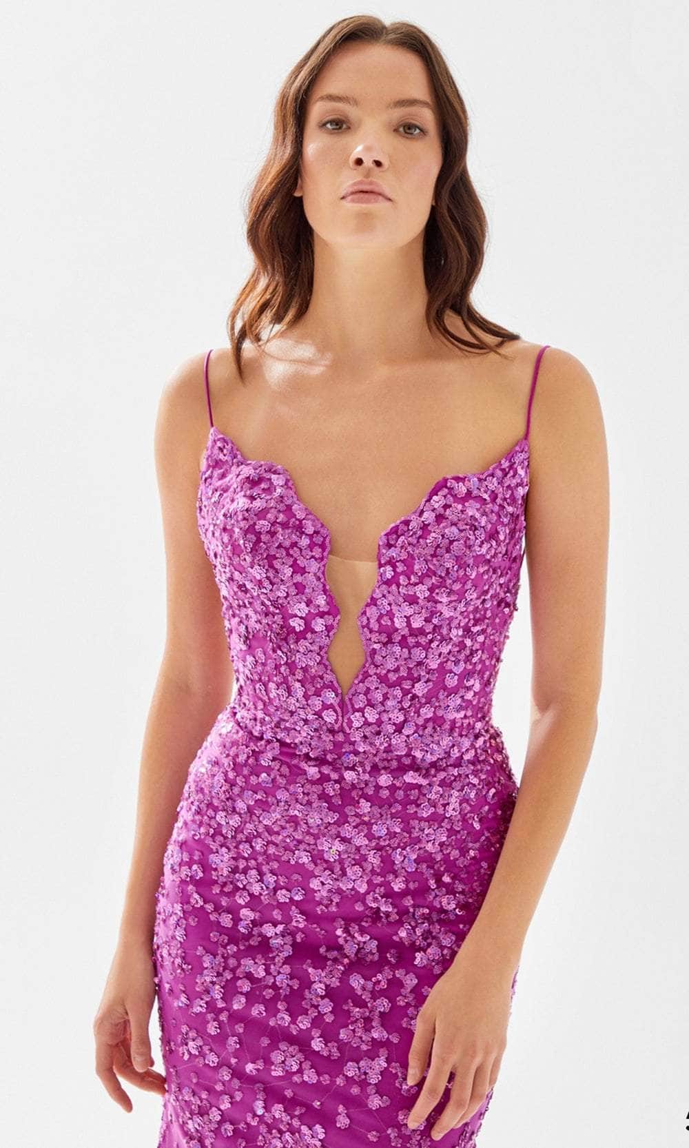 Tarik Ediz 52119 - Embellished Scallop Bod Full Dress Evening Dresses