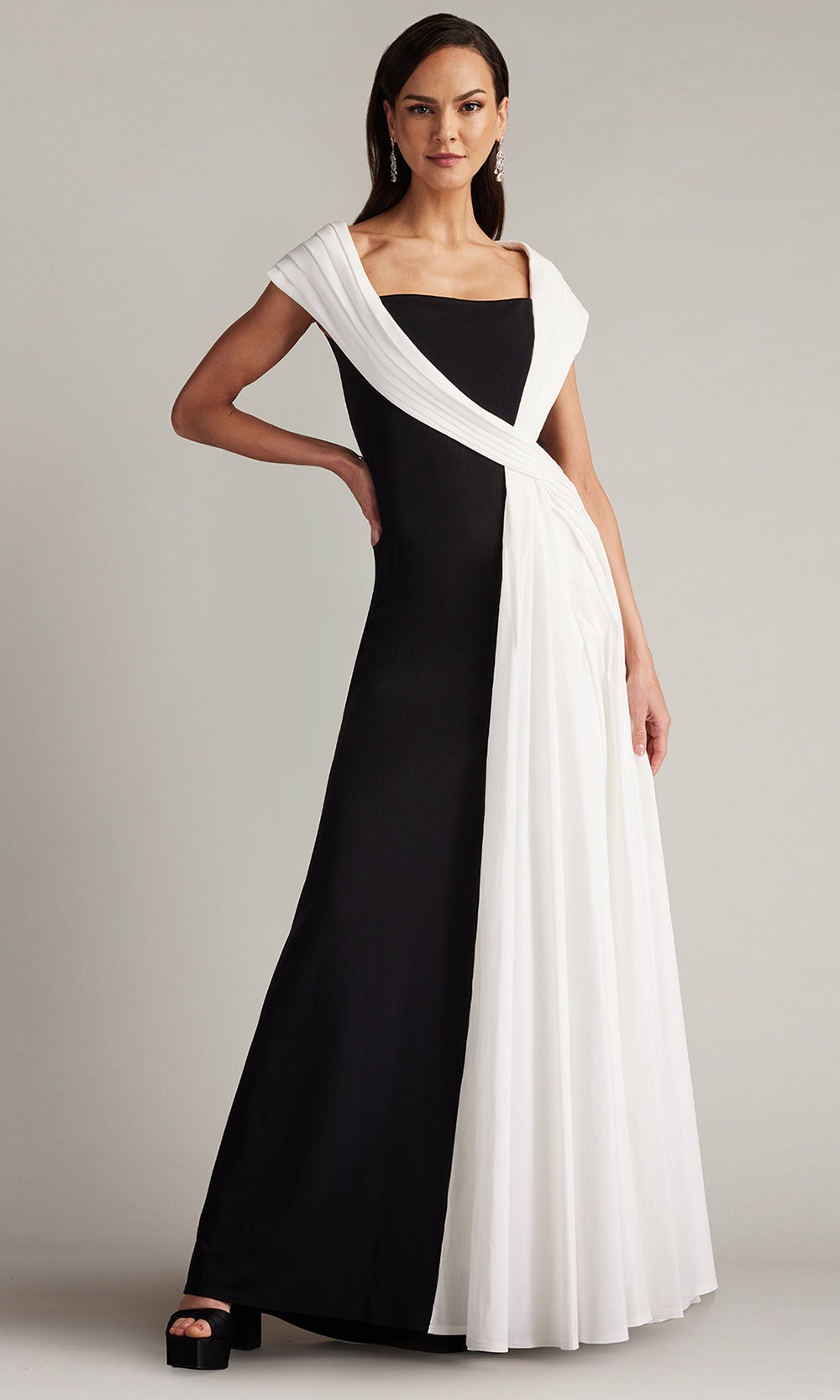 Tadashi Shoji CY24001L