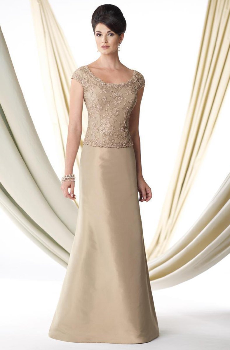 Ivonne D for Mon Cheri - 114D41 Floral Applique Scoop Neck Dress In Brown