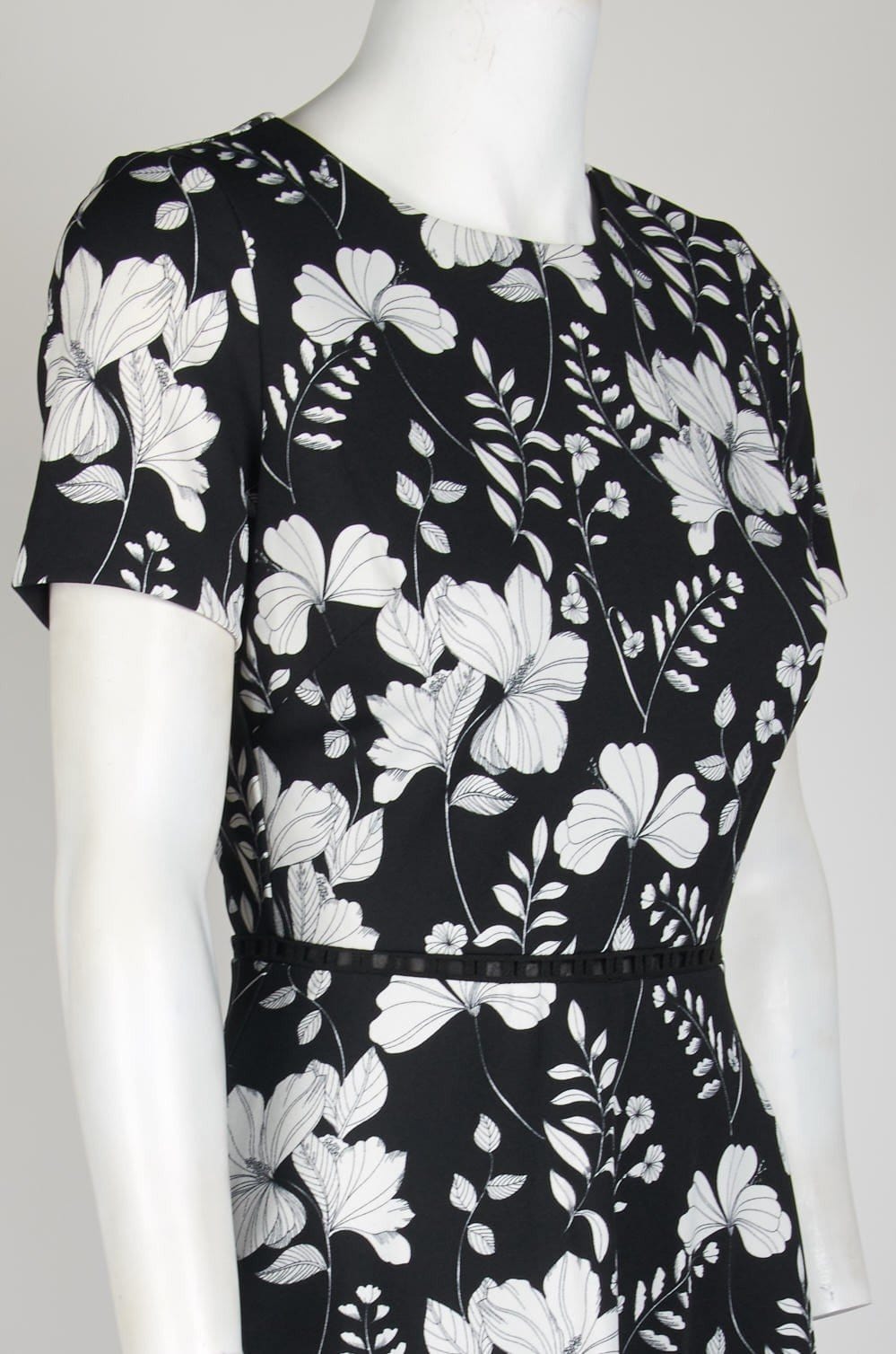 Taylor - 1204M Short Sleeves Floral Print Stretch Crepe Dress In Black and Multi-Color