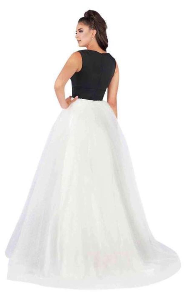 Mac Duggal Flash - 66738L Sleeveless Jersey Swiss Dot Skirt Gown in Black and White