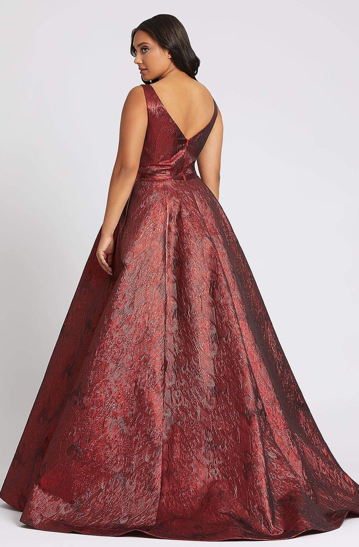 Mac Duggal Fabulouss - 67257F Sleeveless V-Neck A-line Dress In Red