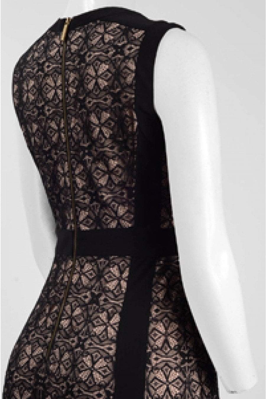 Adrianna Papell - AP1D100368 Sleeveless Lace Jewel Neck A-line Dress In Black