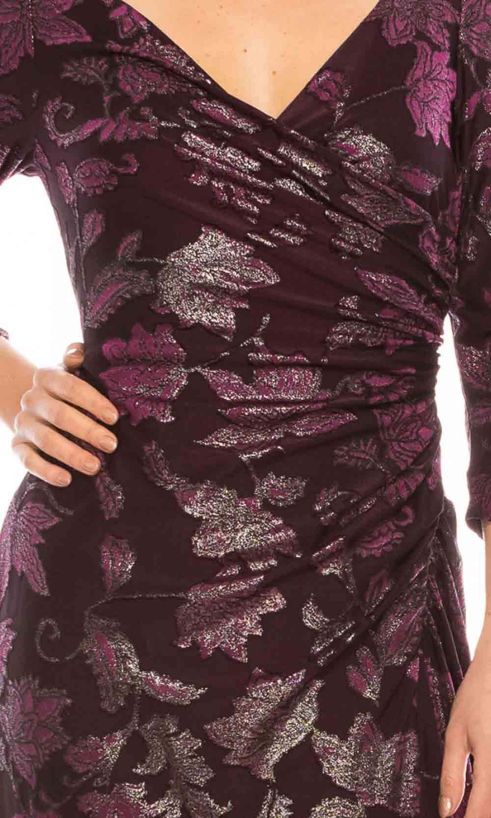 Adrianna Papell - AP1E206702 Metallic Jacquard Sheath Dress In Red