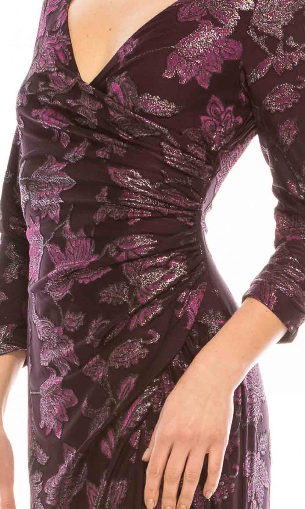 Adrianna Papell - AP1E206702 Metallic Jacquard Sheath Dress In Red