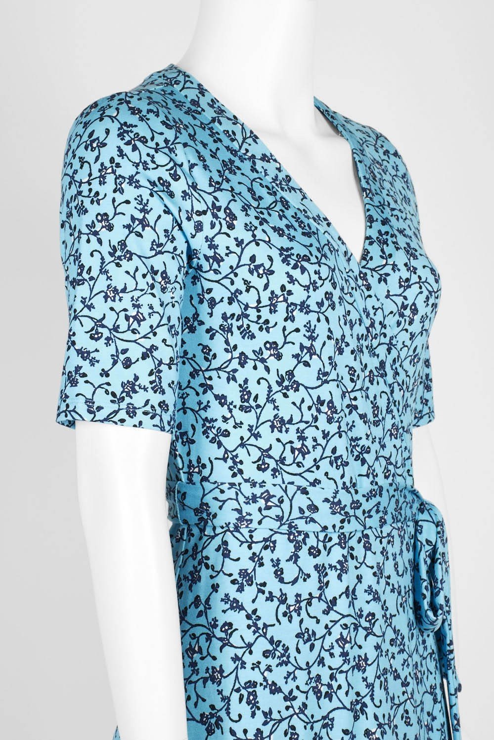 Adrianna Papell - AP1D103458 Floral Print V-neck Wrap Sheath Dress In Blue