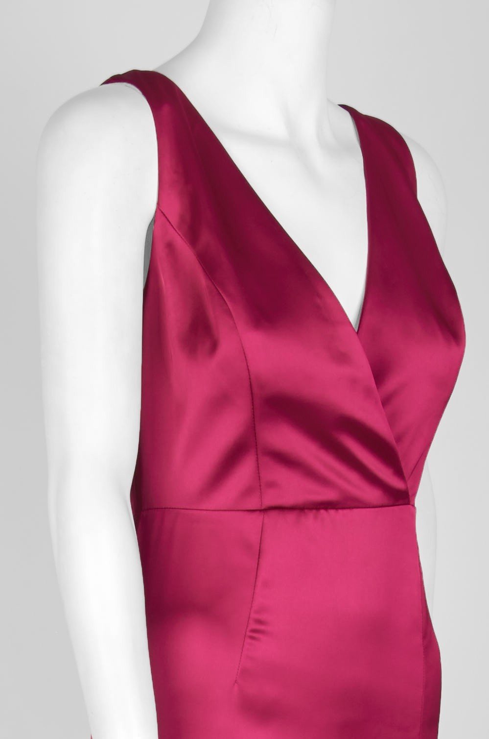 Adrianna Papell - AP1E203395 Sleek Plunging V-neck Trumpet Dress In Red