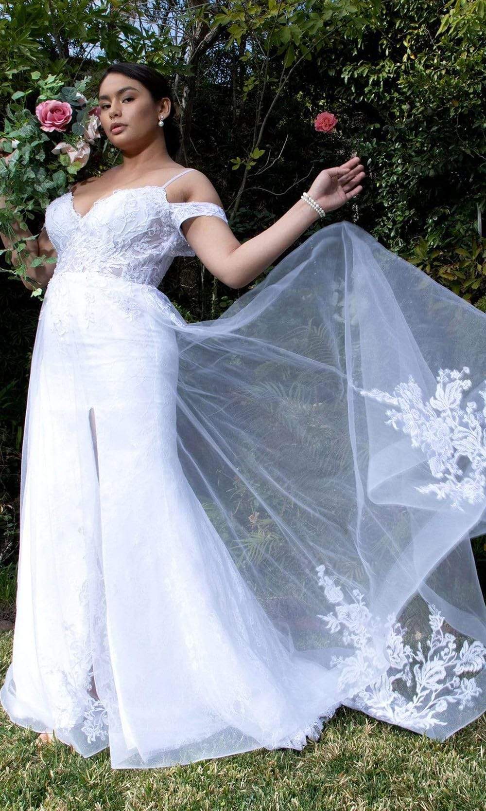 Elizabeth K Bridal GL1946 - Long Lace, Mesh, Beads, Embroidery A-line Dress - Cold shoulder sleeves, Lace, Corset, Open back, Back buttons, Chiffon, Flowy, High slit, Floor length, Sweep train ADASA Elizabeth K Bridal GL1946 - Long Lace, Mesh, Beads, Embroidery A-line Dress - Cold shoulder sleeves, Lace, Corset, Open back, Back buttons, Chiffon, Flowy, High slit, Floor length, Sweep train ADASA