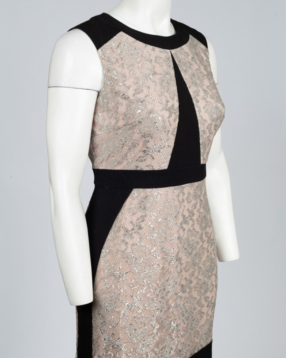 Ivanka Trump - ID8L2JDX Knee Length Colorblock Sheath Dress In Black and Neutral