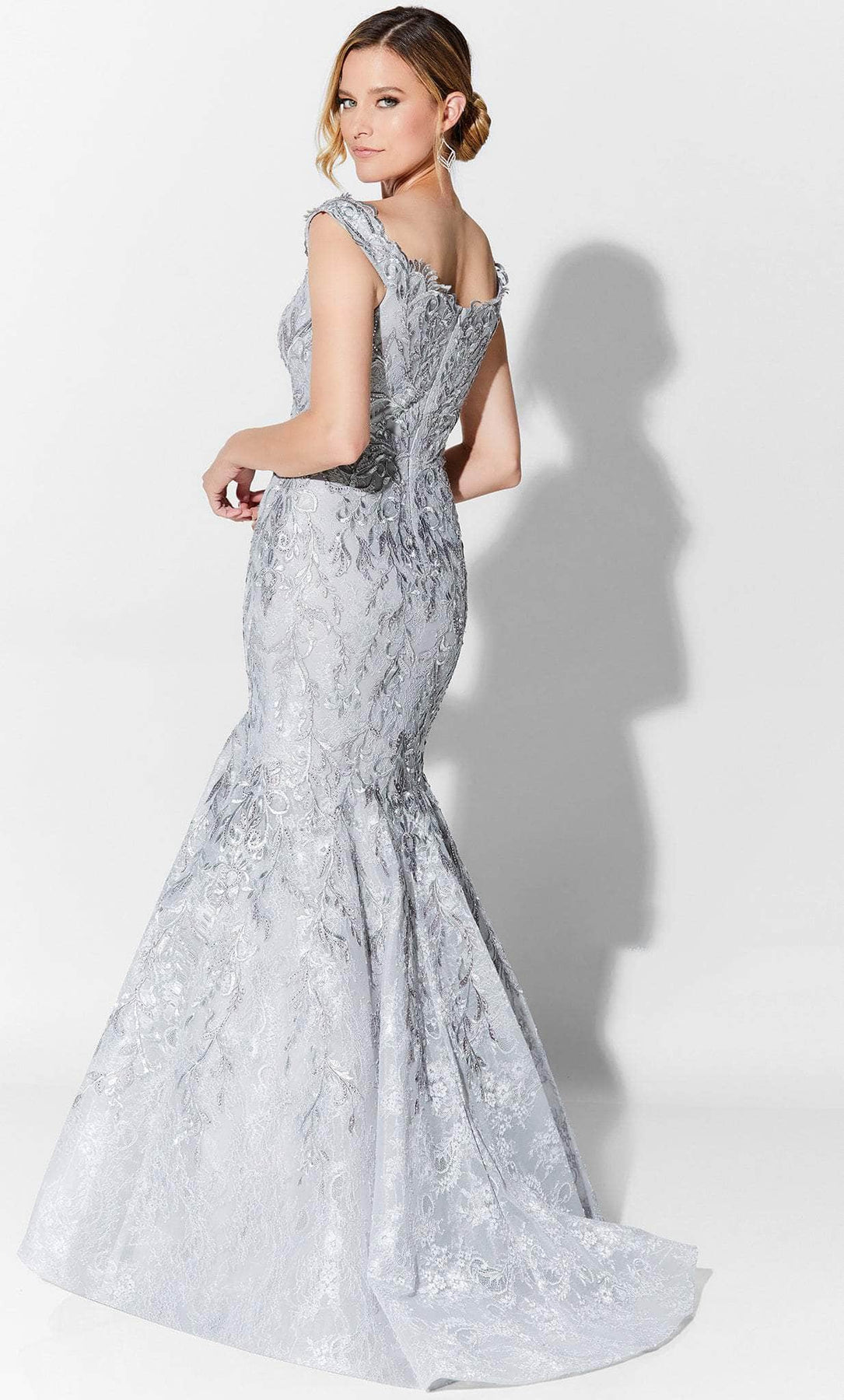 Ivonne D 122D66W - Trumpet Gown