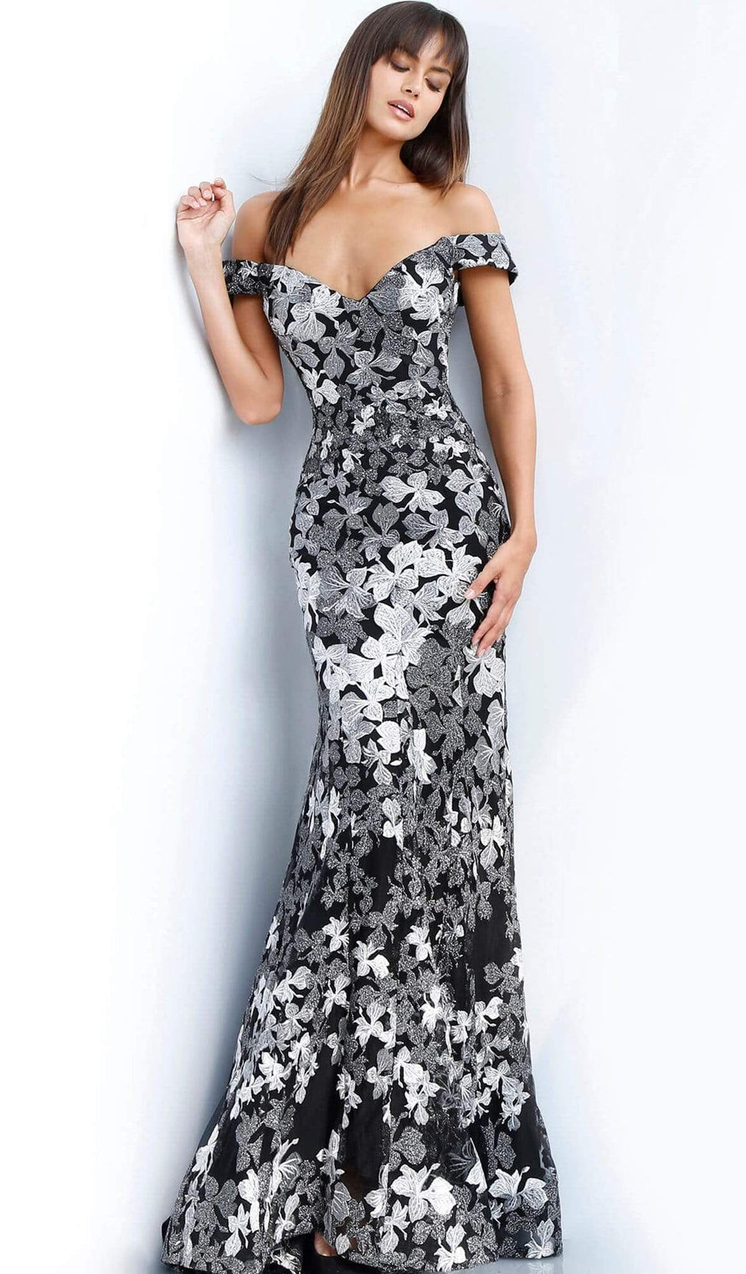 Jovani 61380SC - Embroidered Fitted Bodice Prom Dress Special Occasion Dress