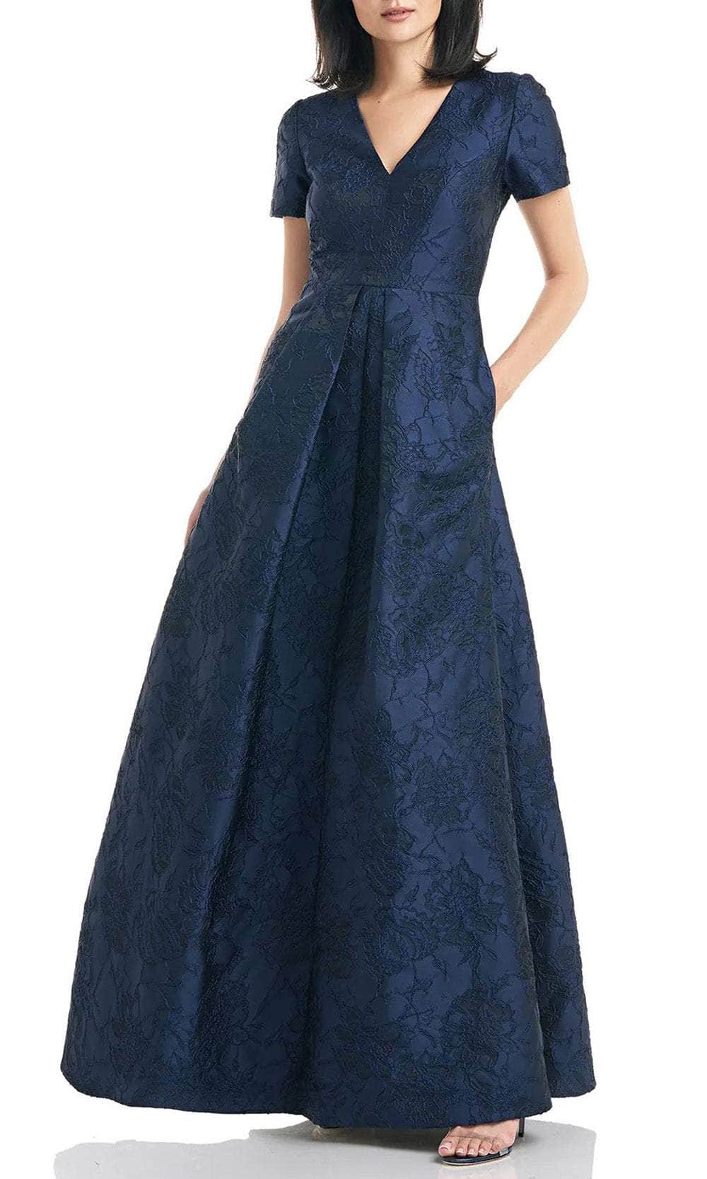 Kay Unger womens Astrid Column Gown, 6, Blue