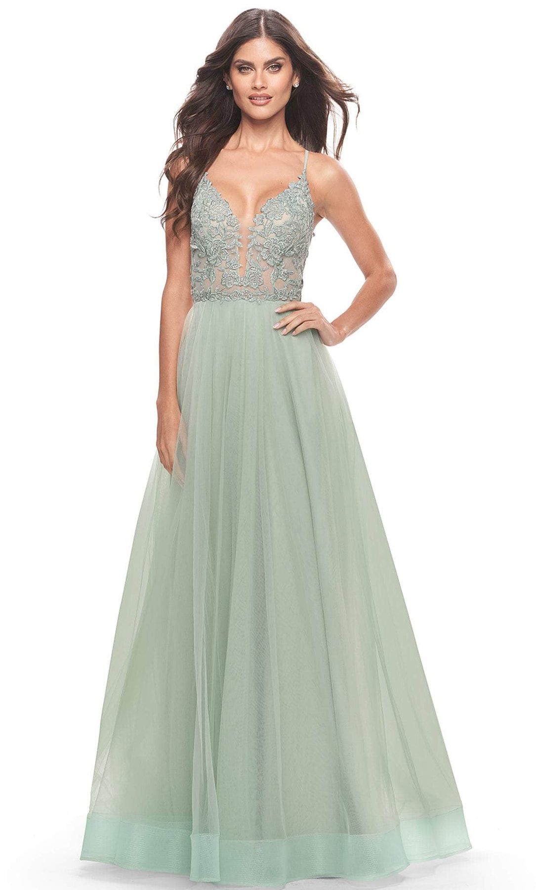 La Femme 31542 - V-Neck Lace Applique Prom Dress Special Occasion Dresses