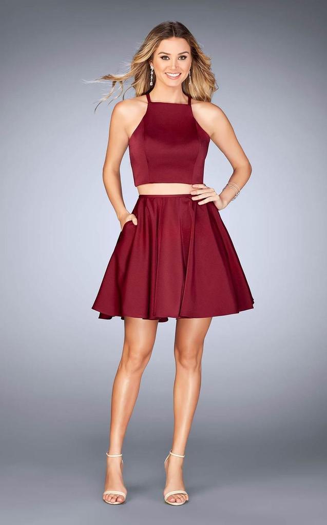 La Femme - Two Piece Lace Up Halter Cocktail Dress 25114SC - 1 pc Navy In Size 2 Available CCSALE 2 / Navy