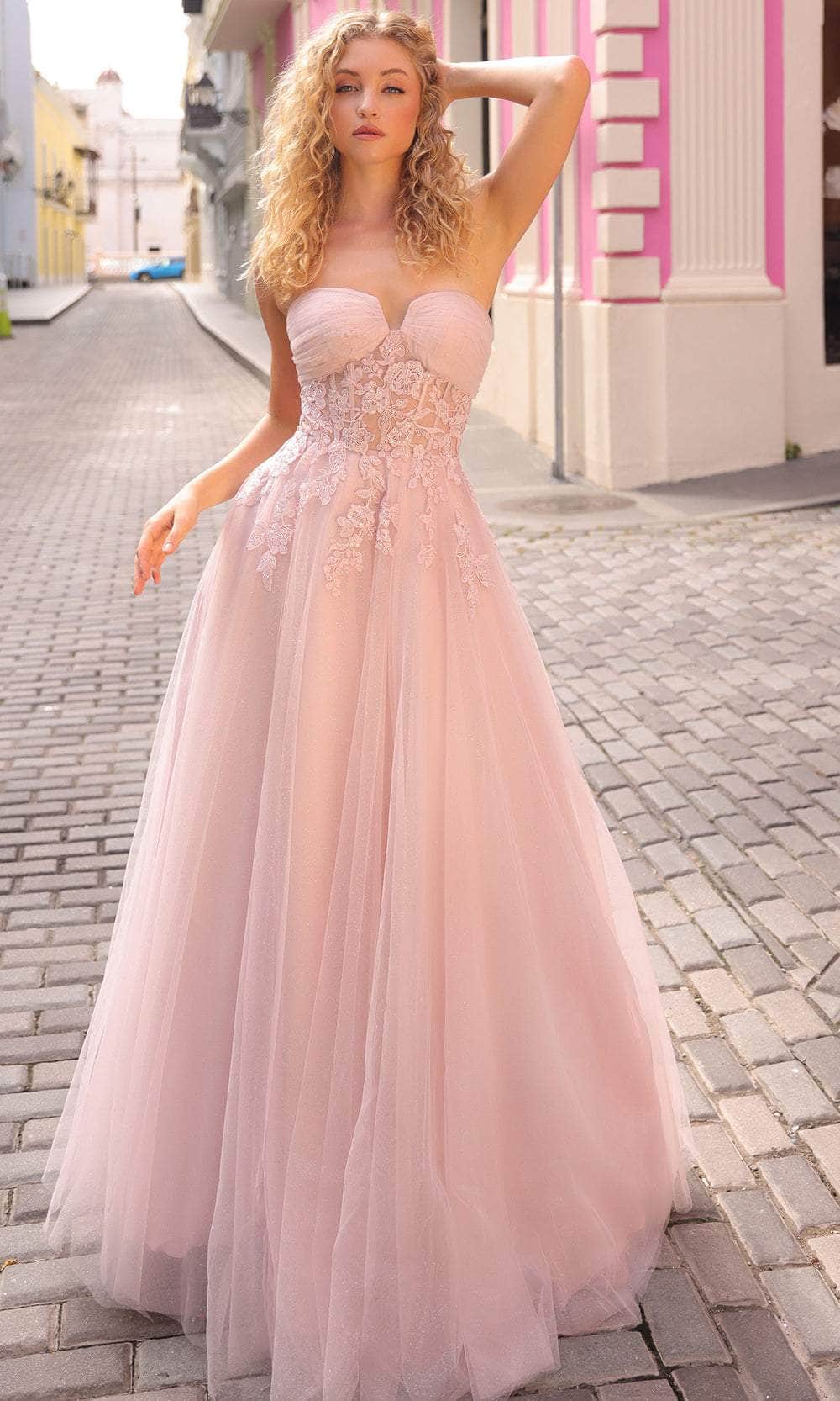 Nox Anabel T1326 - Sweetheart Appliqued Prom Dress Special Occasion Dresses