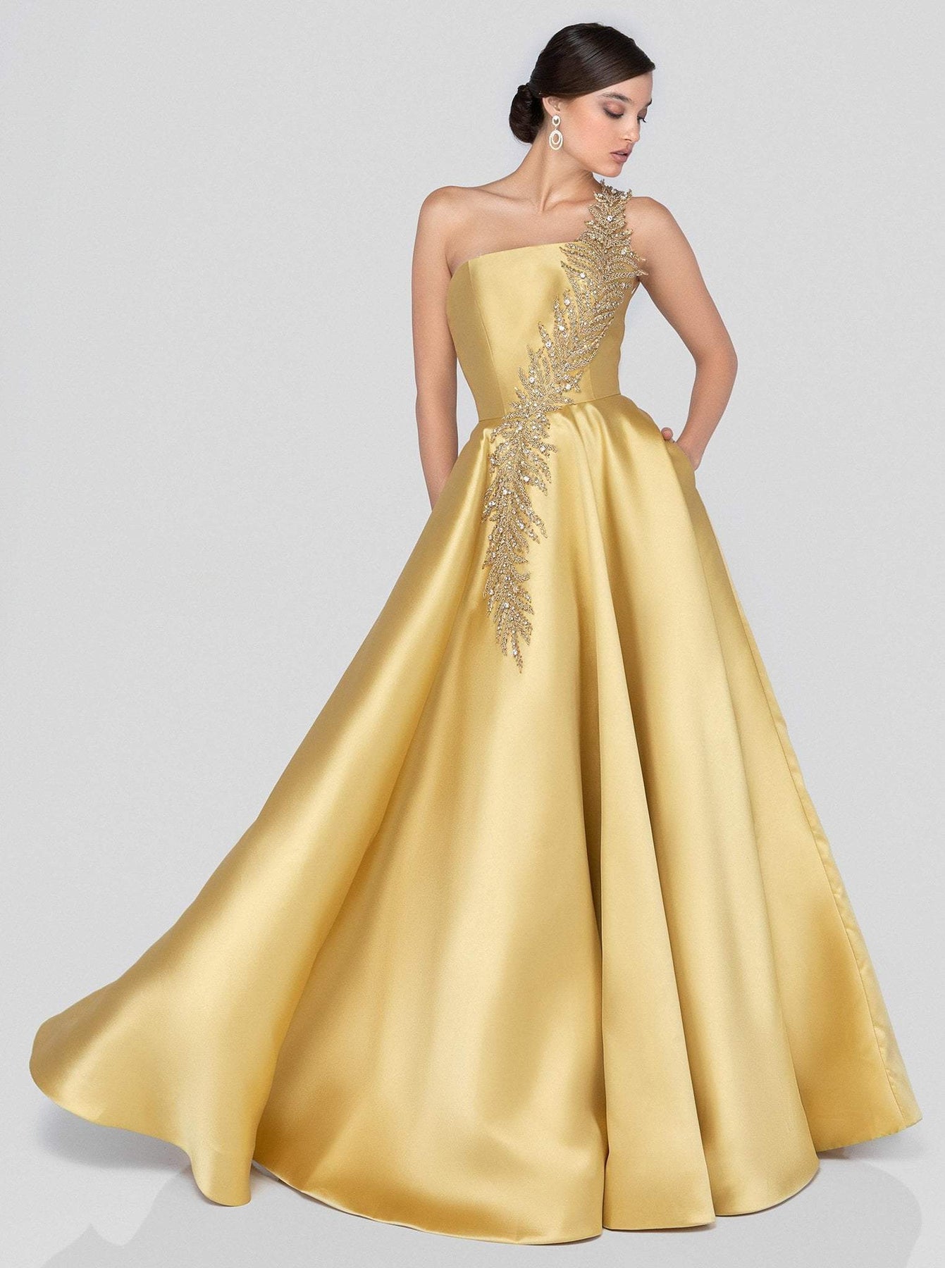 Terani Couture - 1912E9202 One Shoulder Dazzling Fern Accent Gown Evening Dresses 0 / Gold