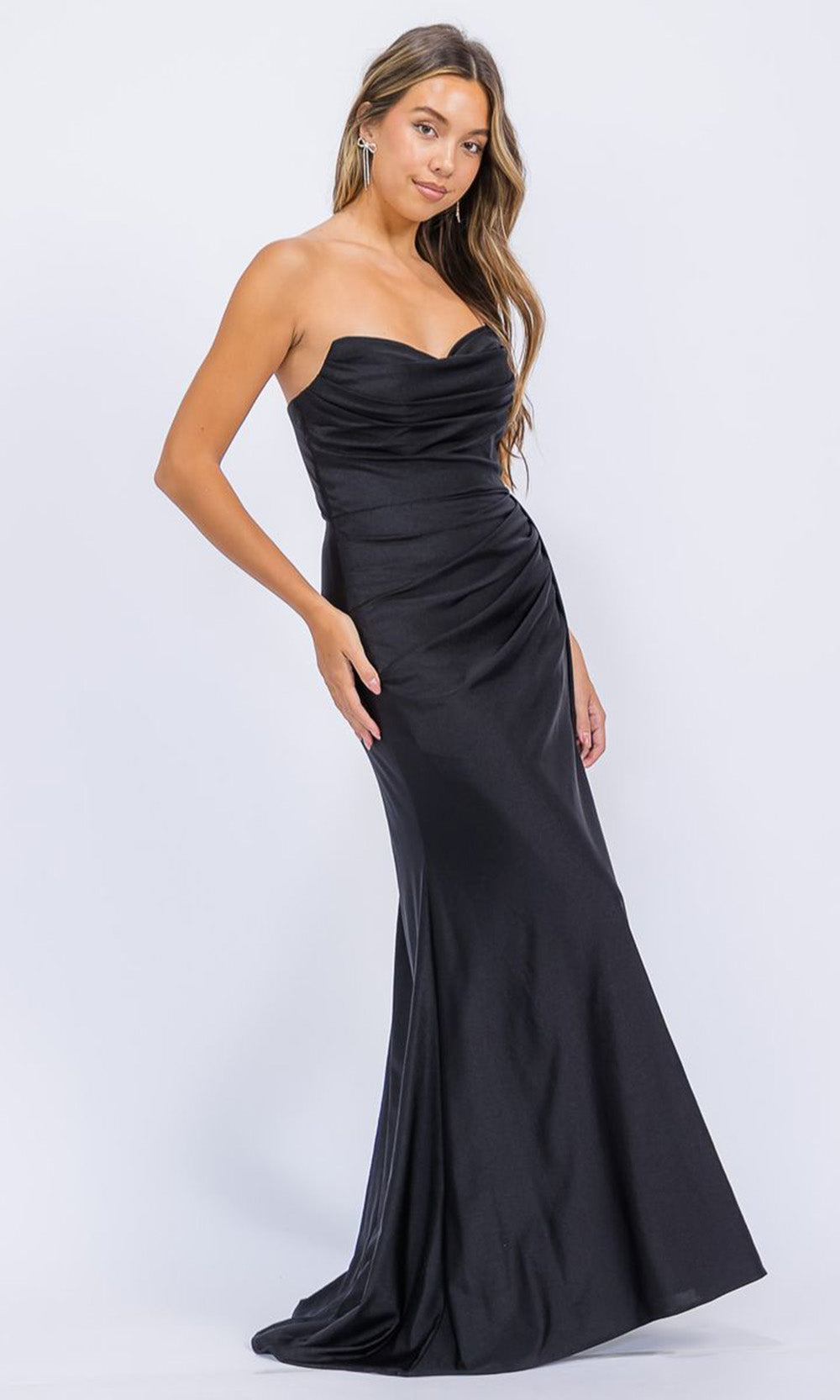 Eureka Fashion EK178 - Strapless Sheath Evening Dress with Slit Evening Dresses in Black  