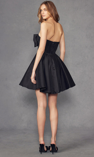 Alex Evenings 82351695 - Piping Trim Jacket Scoop Neckline Gown In Black