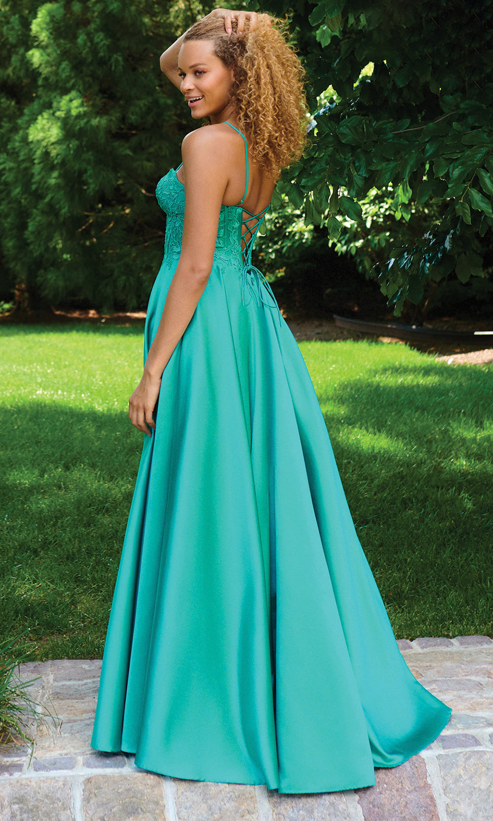 Faviana 11259 - Sweetheart Embroidered Top Prom Gown Prom Dresses