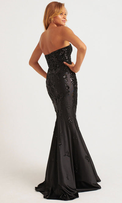 Faviana 11271 - Sweetheart Neck Sequin Applique Gown Prom Dresses