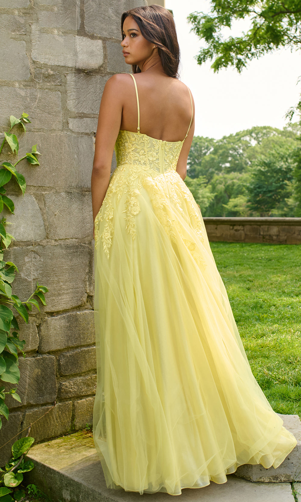 Faviana 11438 - Lace Applique Sleeveless A-Line Gown Prom Dresses