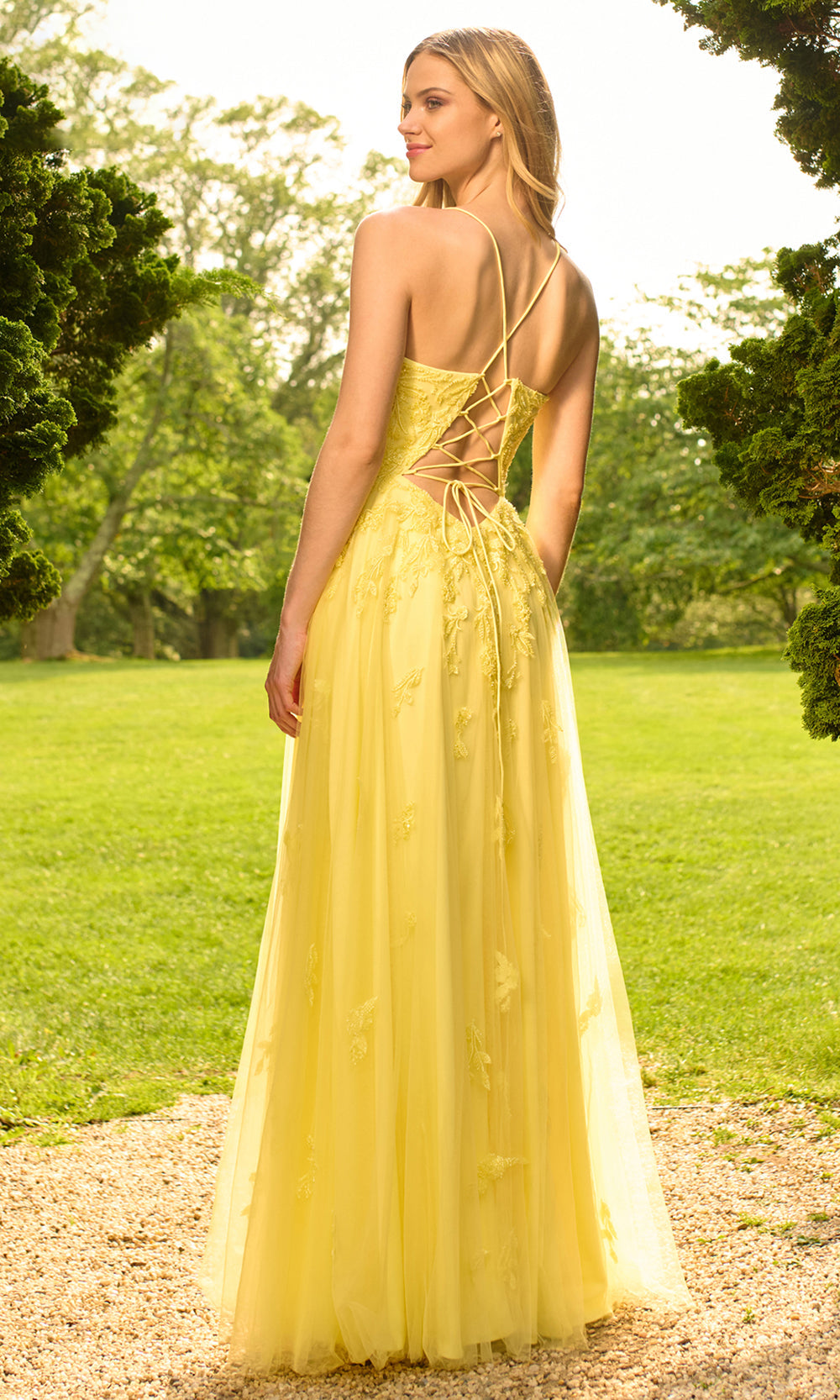 Faviana 11473 - Plunging Neck Flowy A-Line Dress Prom Dresses