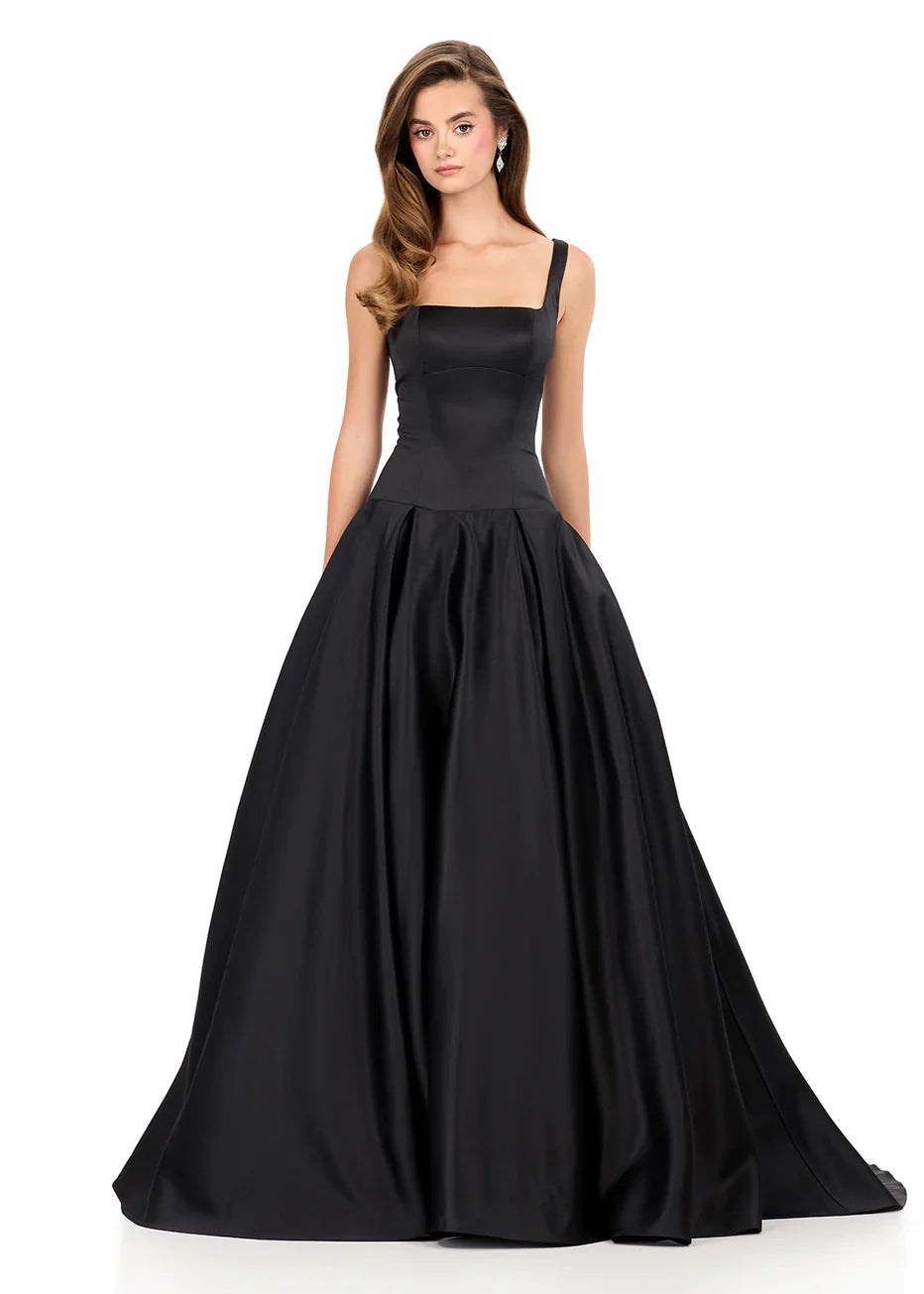 Ashley Lauren 12277 - Box Pleated Gown