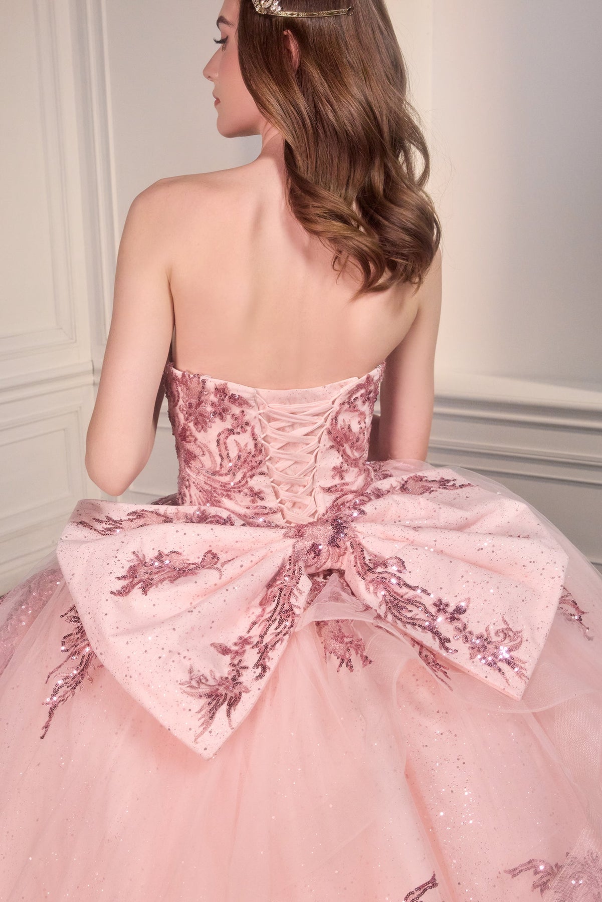 Ladivine 15715 - Bow Detailed Ballgown
