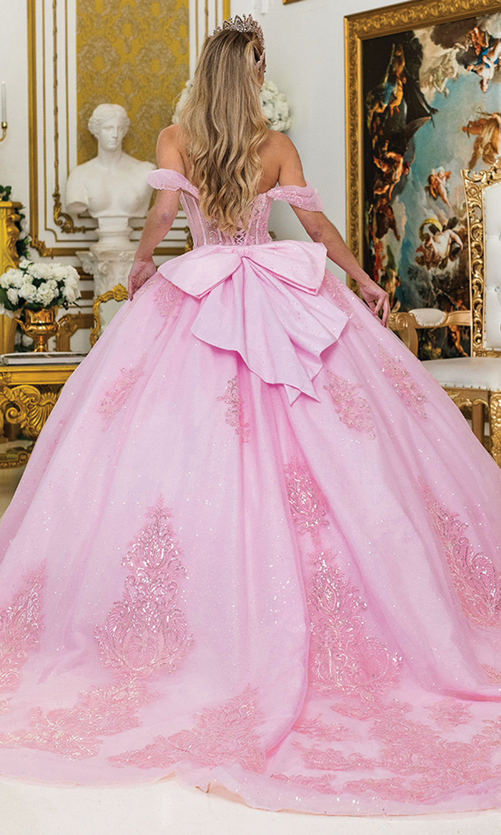 Dancing Queen 1997 - Intricate Beaded Bodice Tulle Ballgown Quinceanera Dresses in Pink 