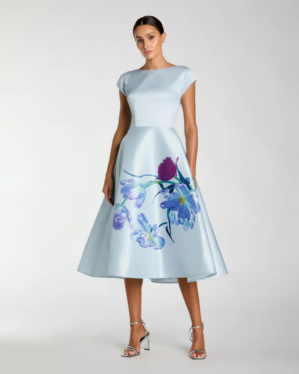 Ieena Duggal 20995 - Bateau Neck Tea-Length Evening Dress