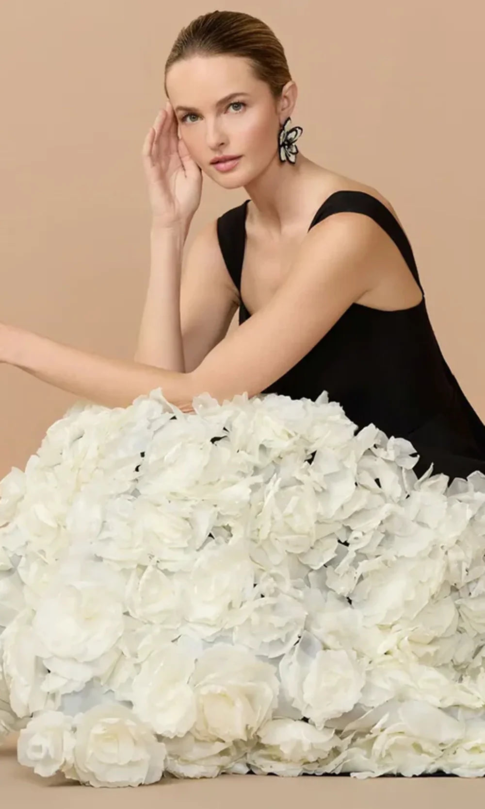 Mac Duggal 21080 - 3D Floral Skirt Scoop Neckline Dress Prom Dresses in Black Cream 