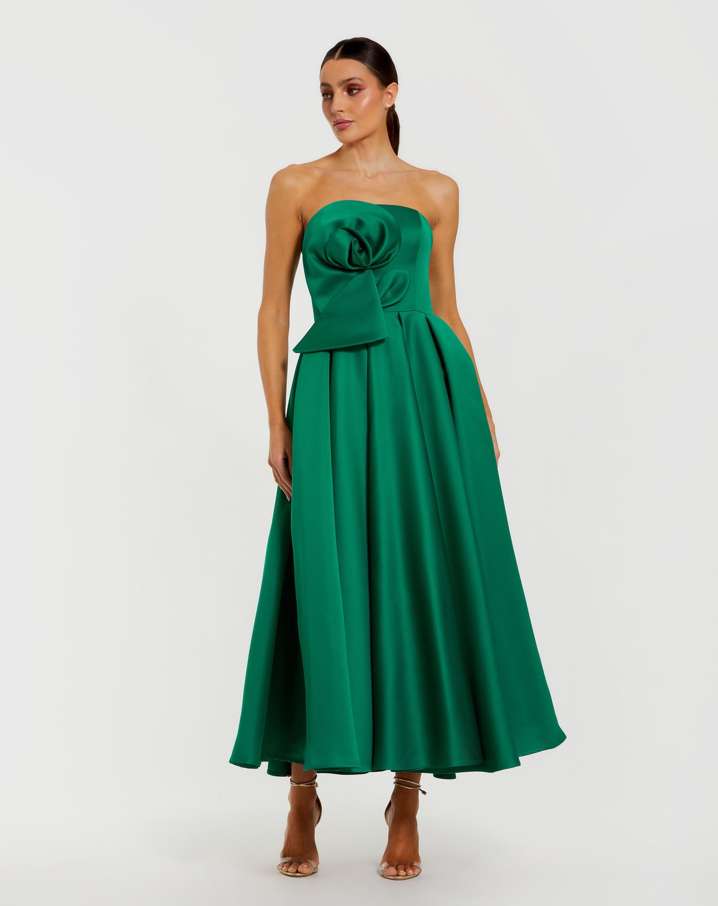 Ieena Duggal 2330 - Strapless Pleated Tea-Length Dress In Green